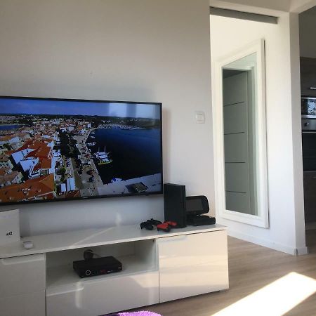 Apartment Grey Poreč Buitenkant foto